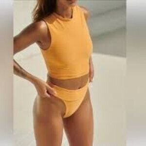 New Acacia Costa dual ribbed top Mateo honey Bikini top Only